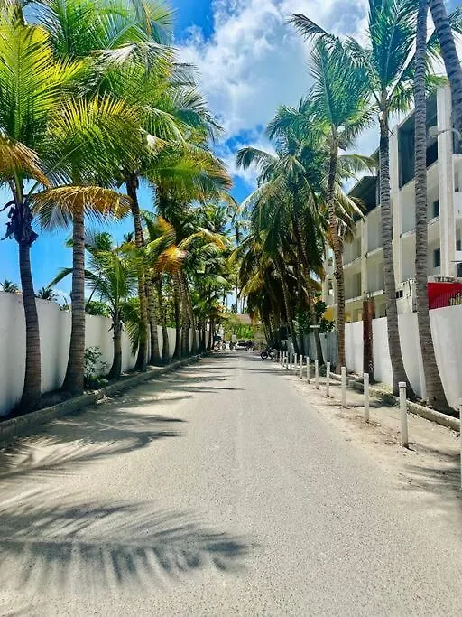 Punta Cana Villa-Pool-Bavaro Beach- Maid